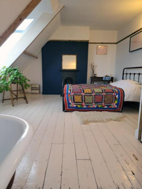 3-Bedroom Bohemian Home